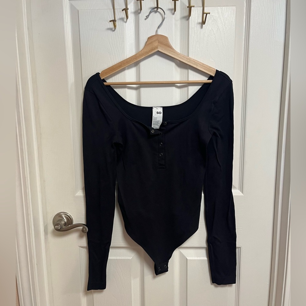 SO Black Long Sleeve Fitted Ribbed Bodysuit